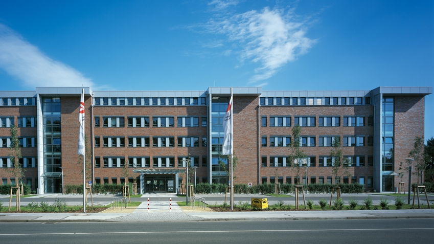 Potsdam Waldstadt, Bürogebäude